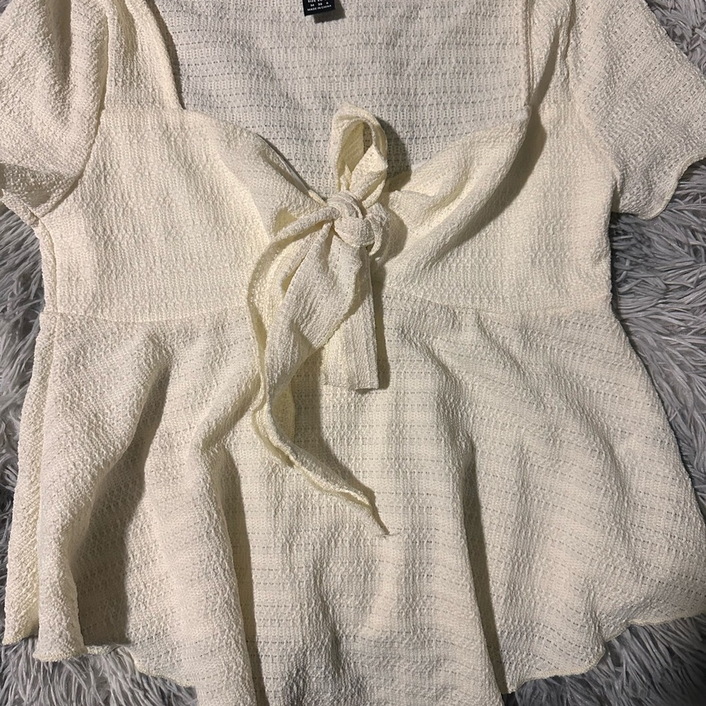 Elegant Cream Tie-Front Top